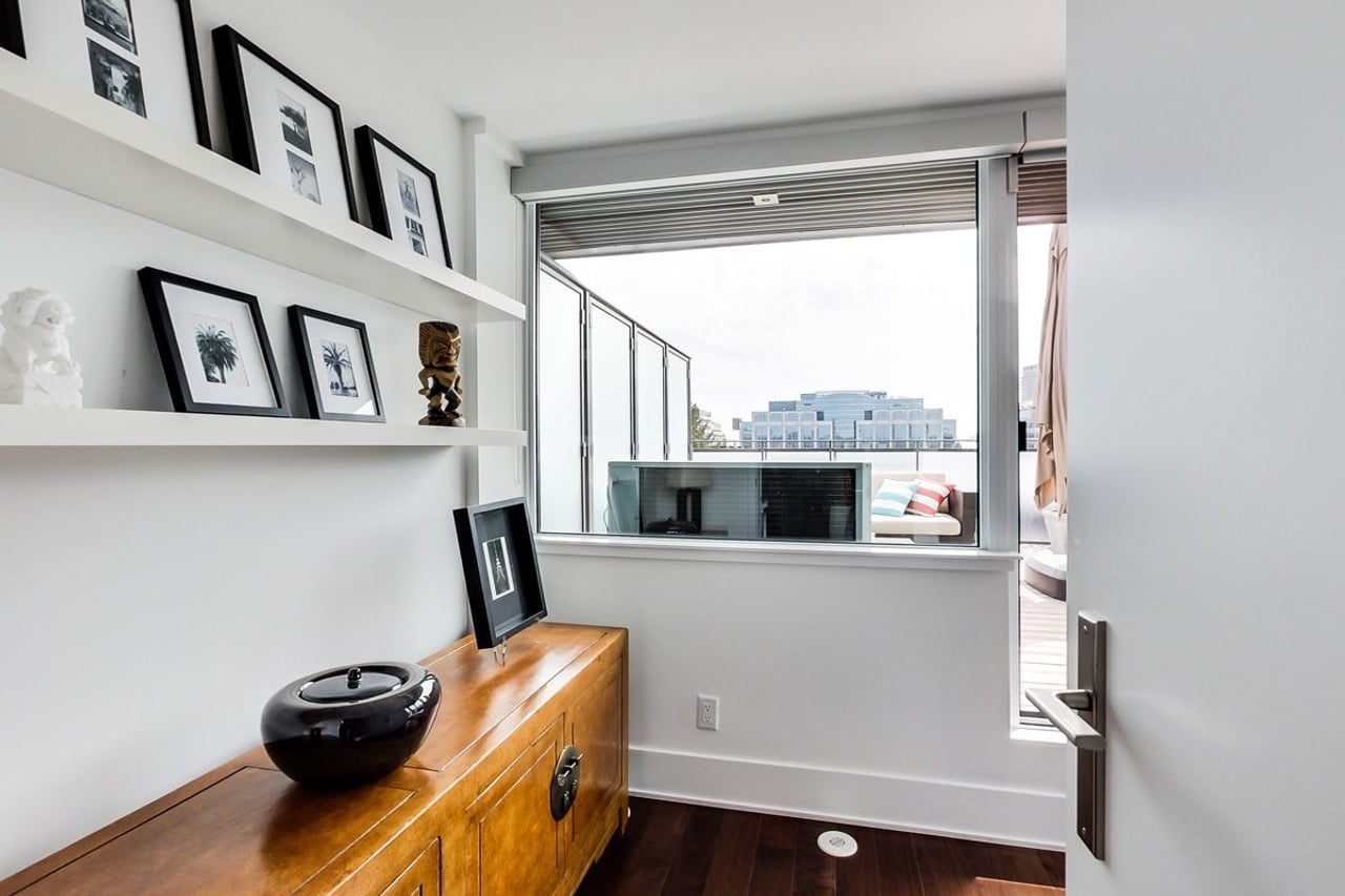 Sale of the Week: the $1.2-million Niagara townhouse that shows how design can trump spaciousness