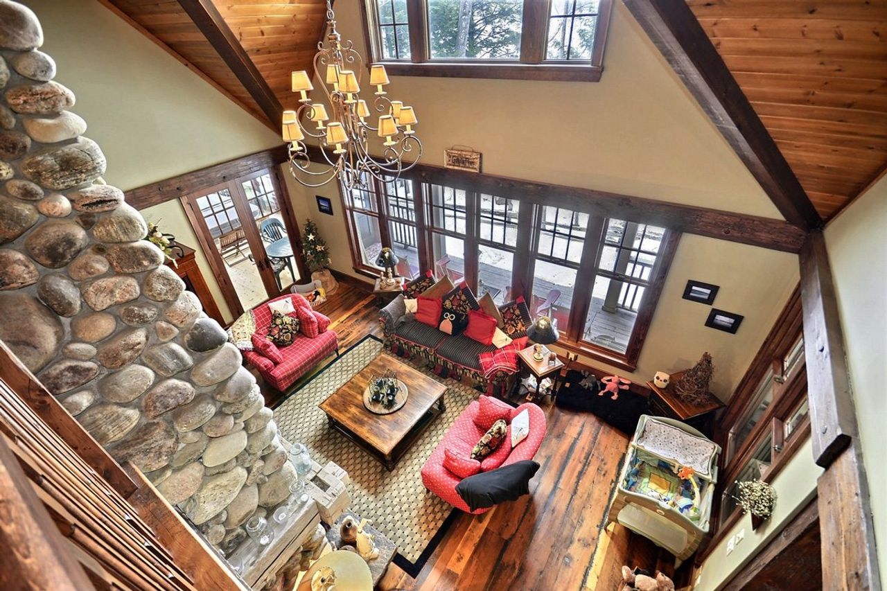 Cottage of the Week: $2.4 million for a luxury cottage near an exclusive golf club
