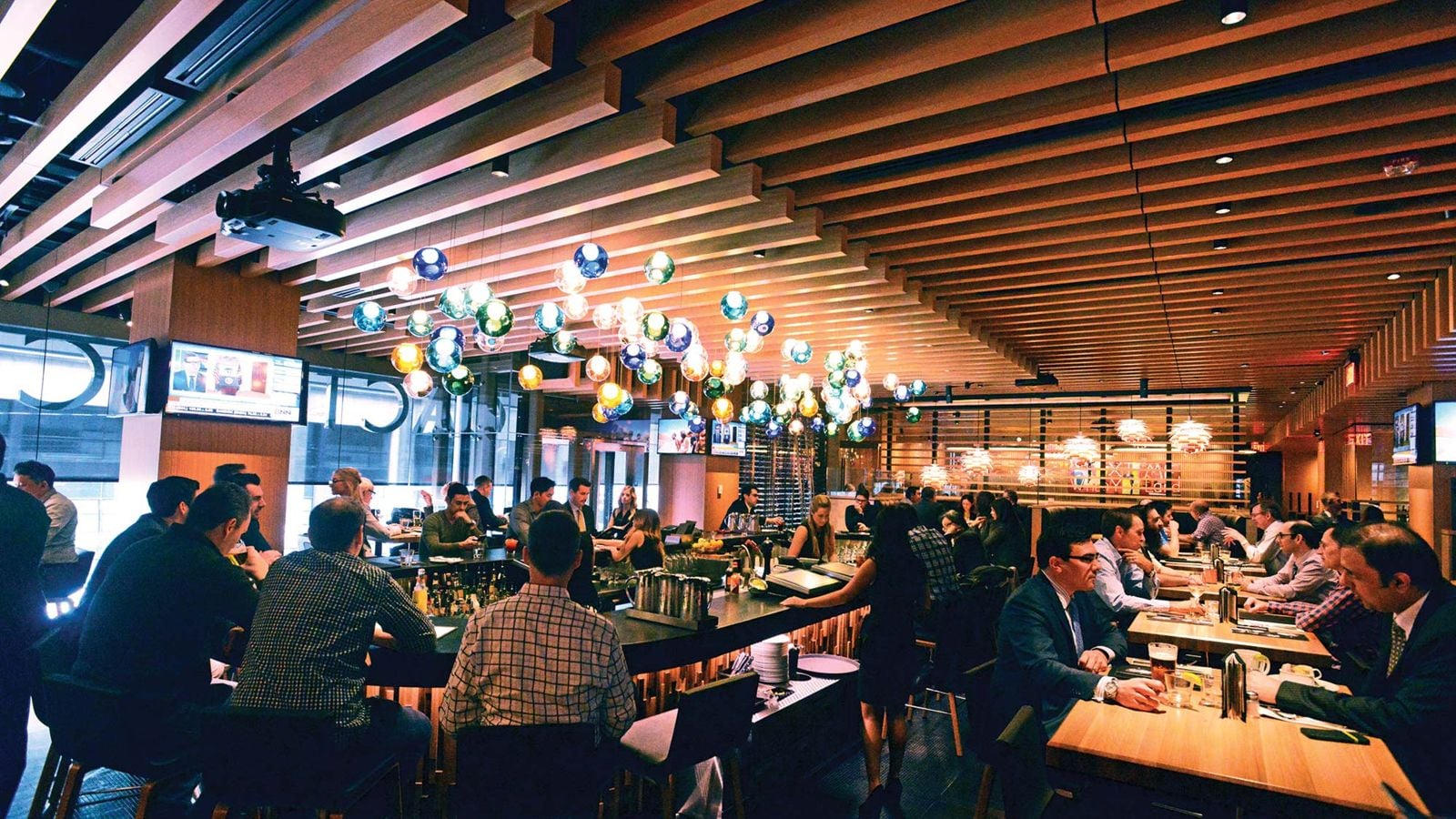 Cactus Club, the power lunch hot spot, takes Toronto - Toronto Life