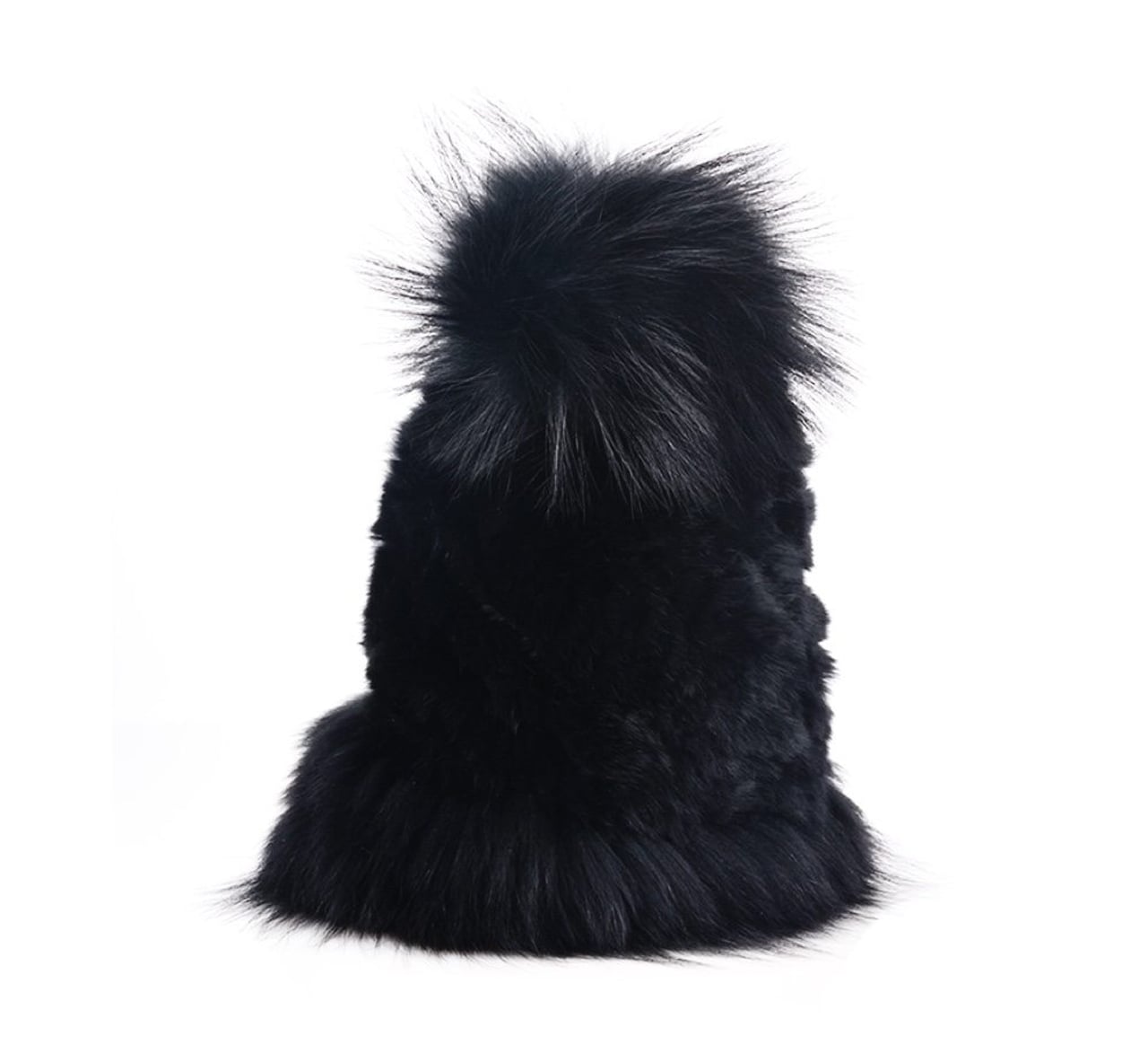 Cashmere dickies, stylish sweats and other incredibly cozy holiday essentials