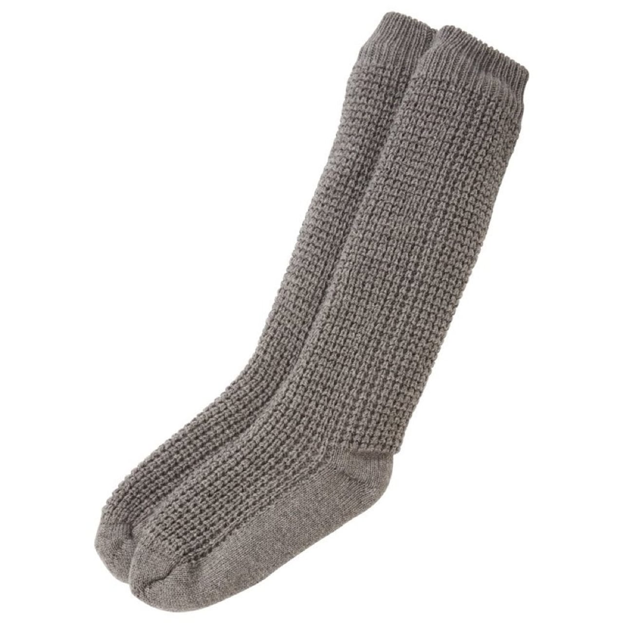 Cashmere dickies, stylish sweats and other incredibly cozy holiday essentials