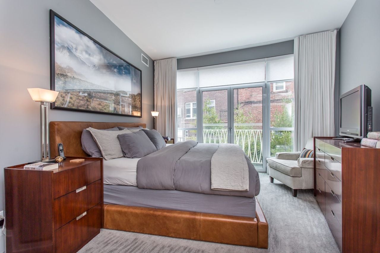 Condo of the Week: $1.15 million for a dog-friendly condo with valet parking