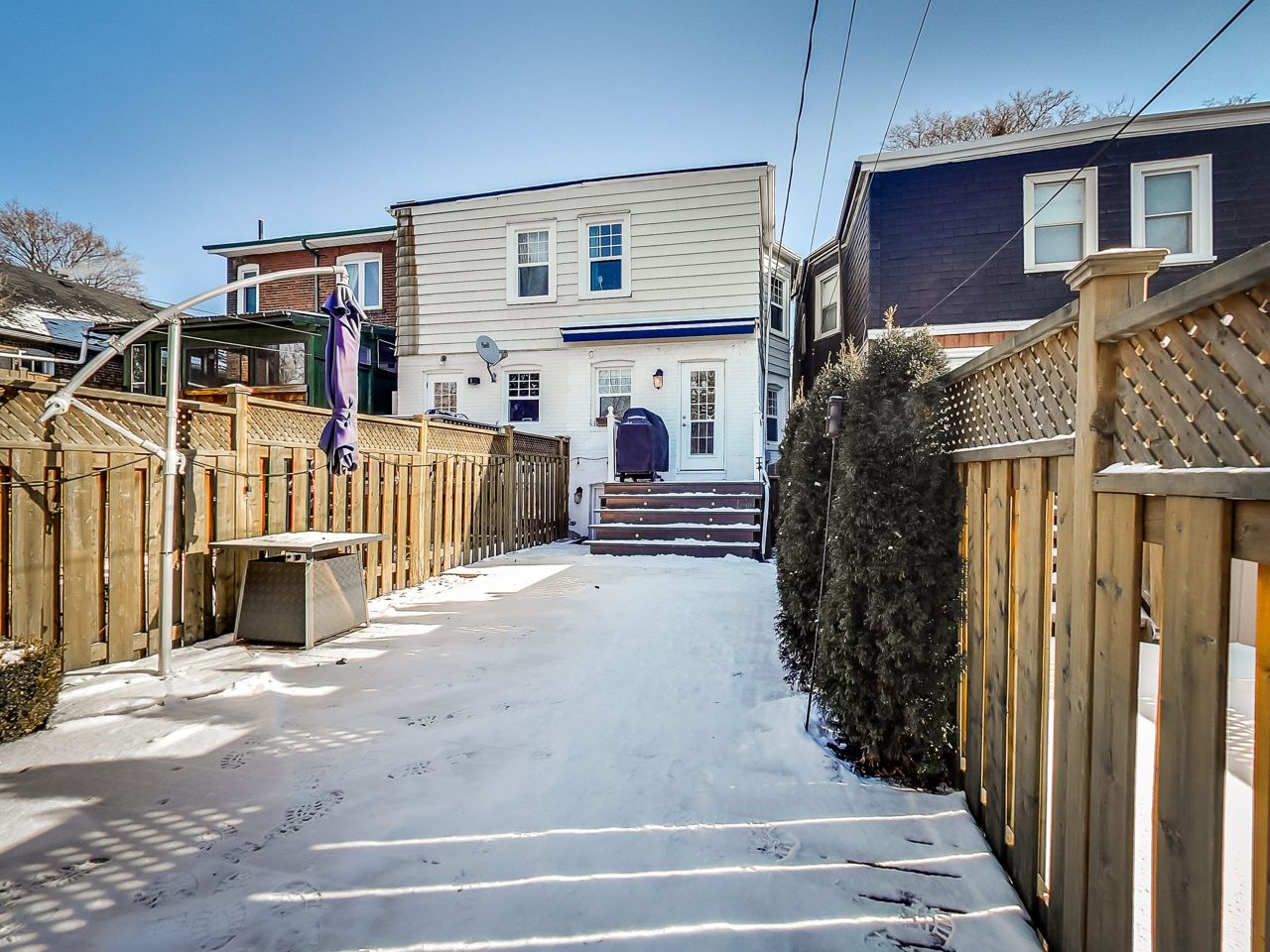 Sale of the Week: The $810,000 house that proves Beach living isn't cheap
