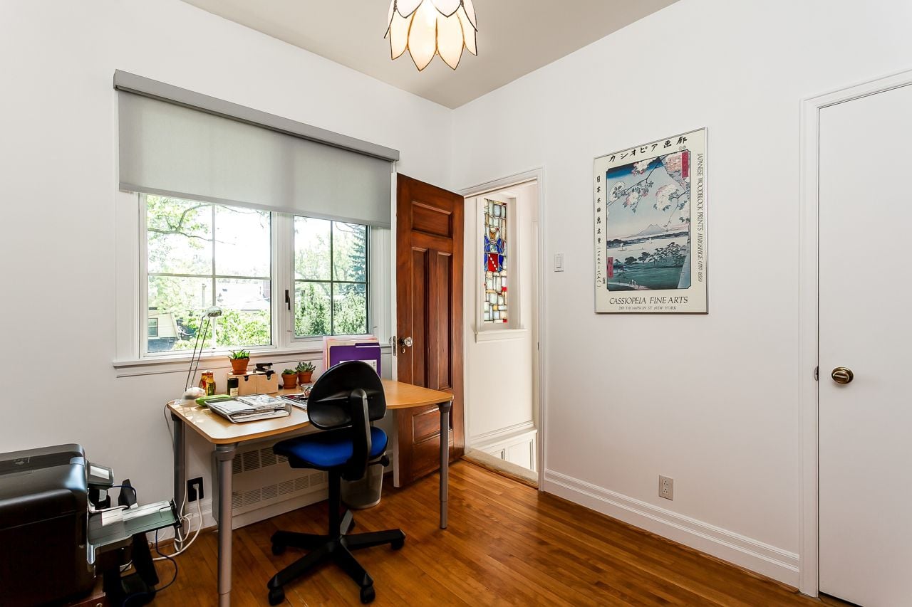 House of the Week: $3 million for for a High Park home with a Downton Abbey -esque solarium