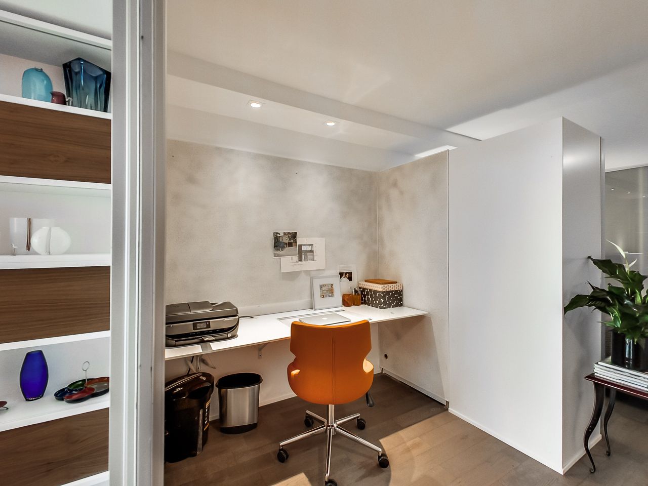 Condo of the Week: $900,000 for a suite that's a literal stone's throw from the lake