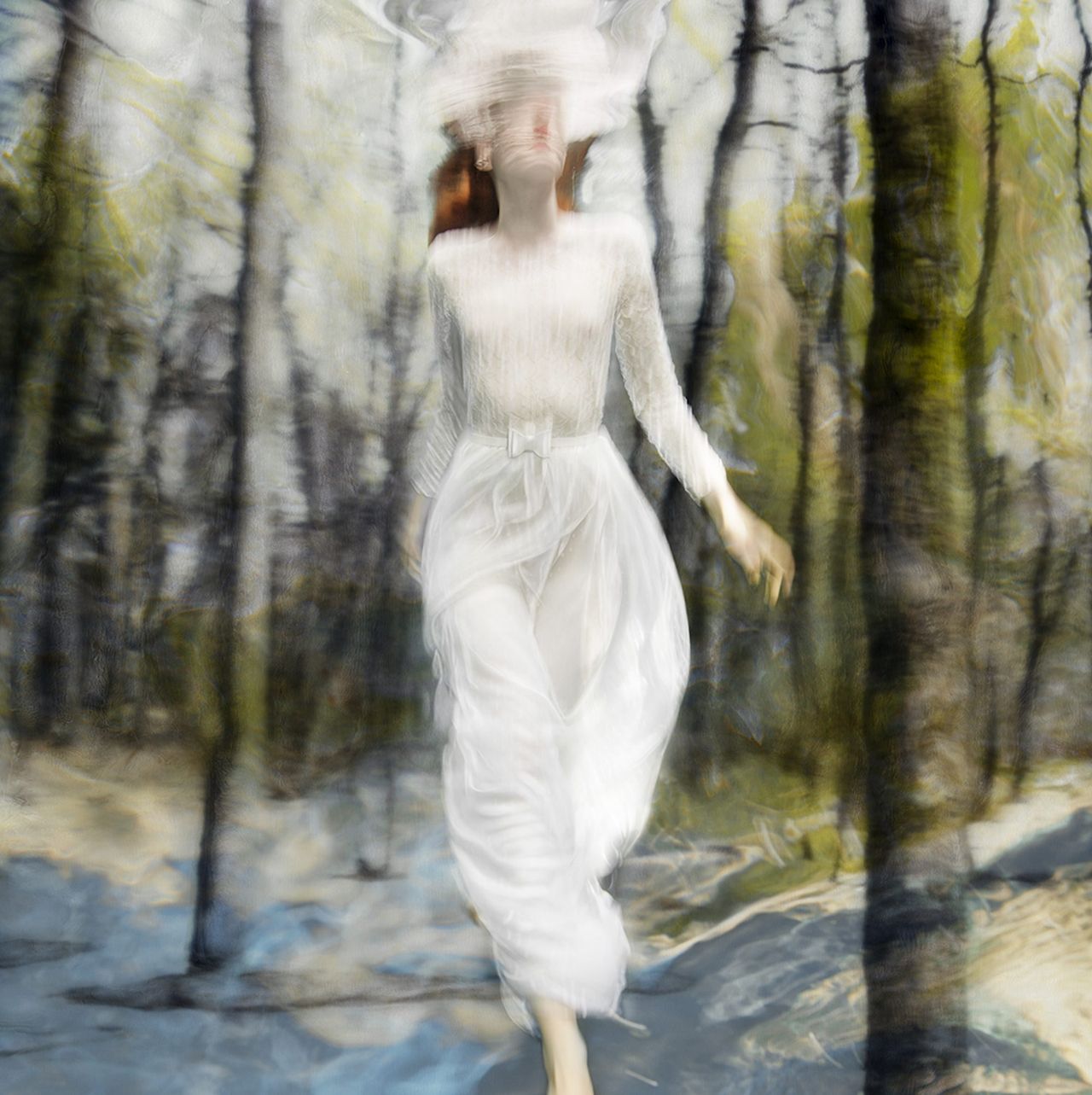 How photographer Barbara Cole turns her underwater photos into lush dreamscapes