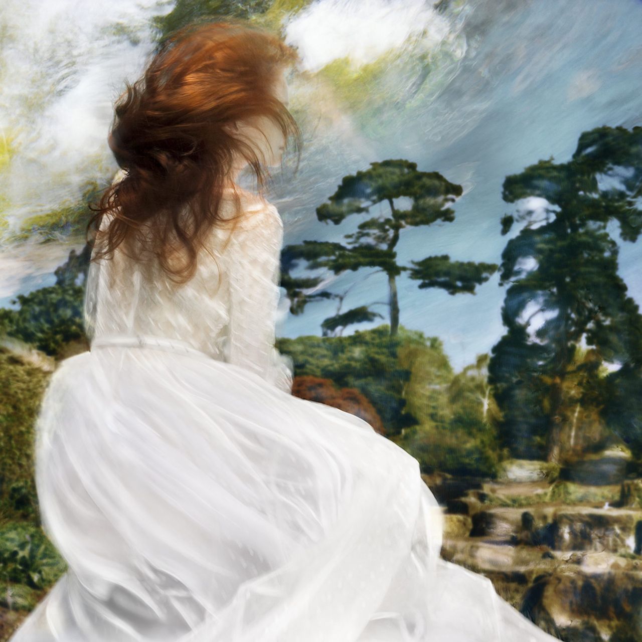 How photographer Barbara Cole turns her underwater photos into lush dreamscapes