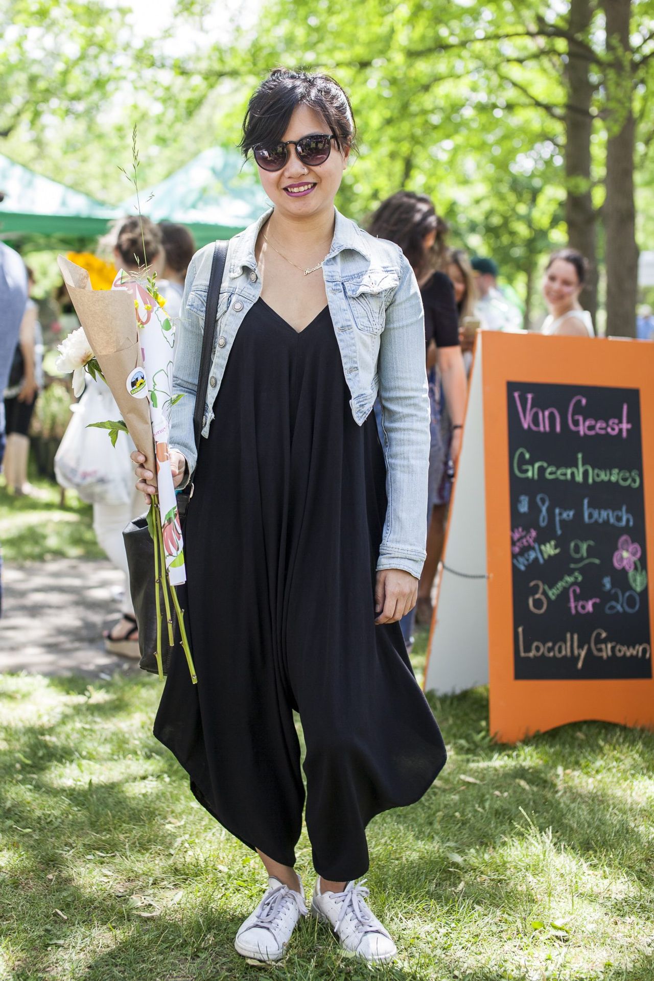 Street Style: Toronto Flower Market on Queen West