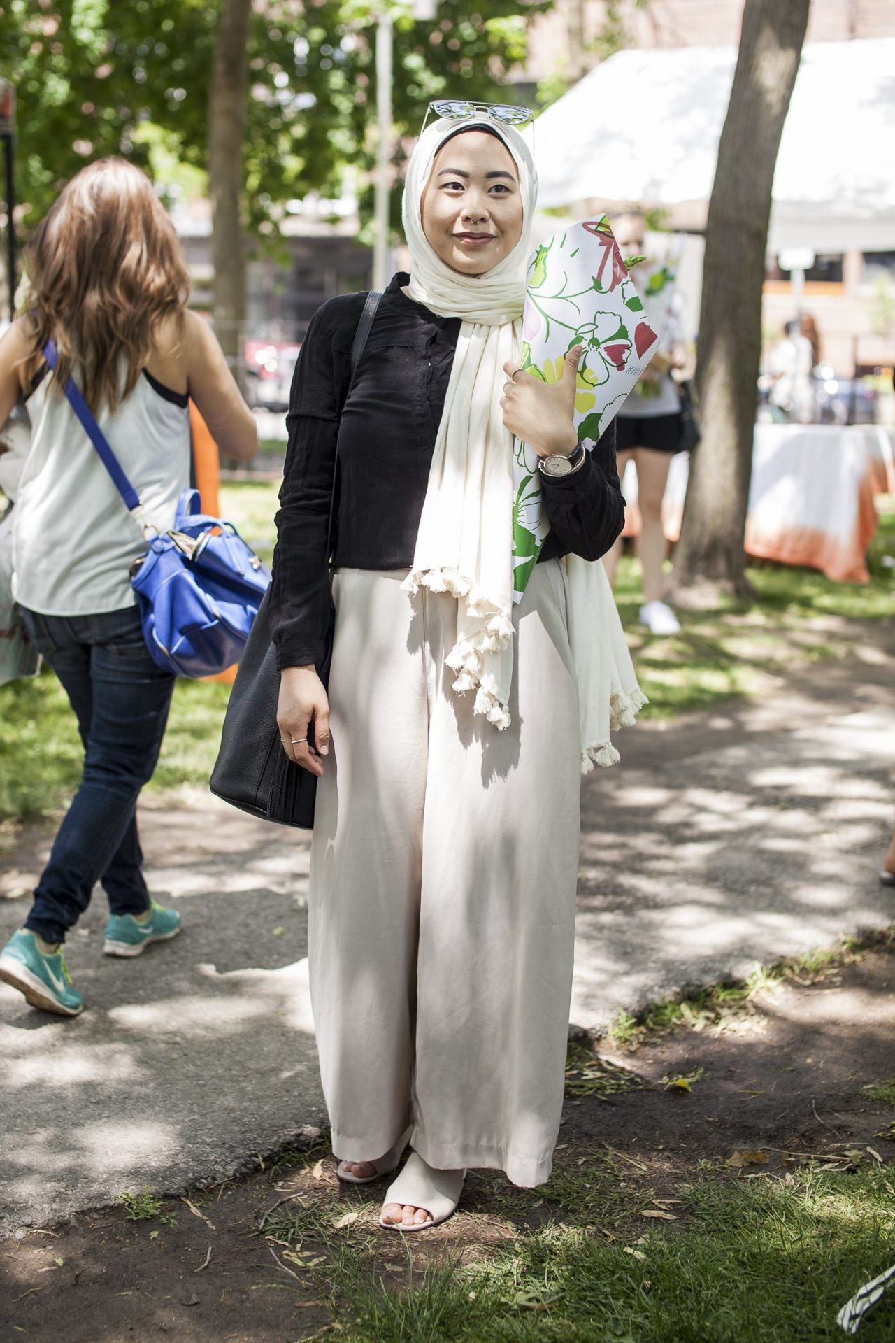 Street Style: Toronto Flower Market on Queen West