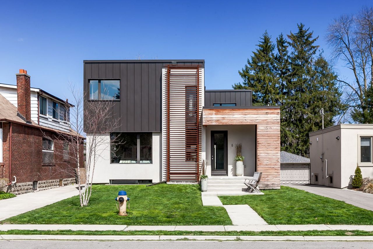 How a stager turned a cluttered home into a $1.6-million showpiece