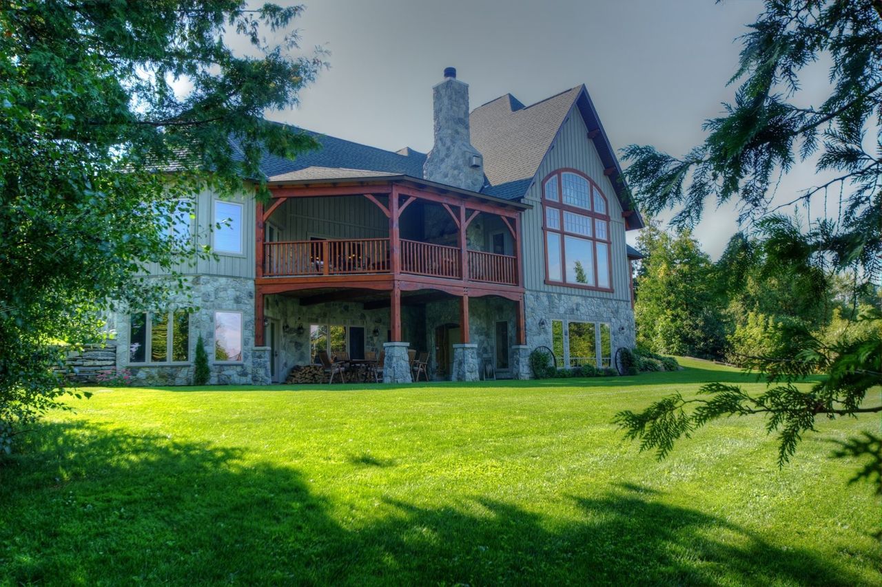 The cottage for sale at 35 Elysian Fields