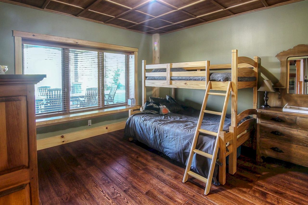 Cottage of the Week: $3 million for a Kawartha Lakes cottage with an indoor pool