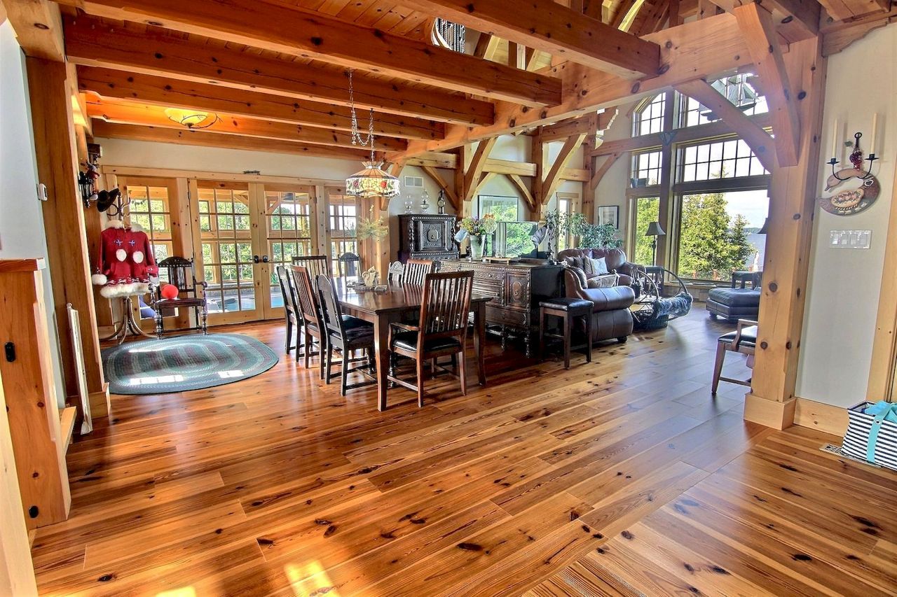 Cottage of the Week: $3 million for a Kawartha Lakes cottage with an indoor pool