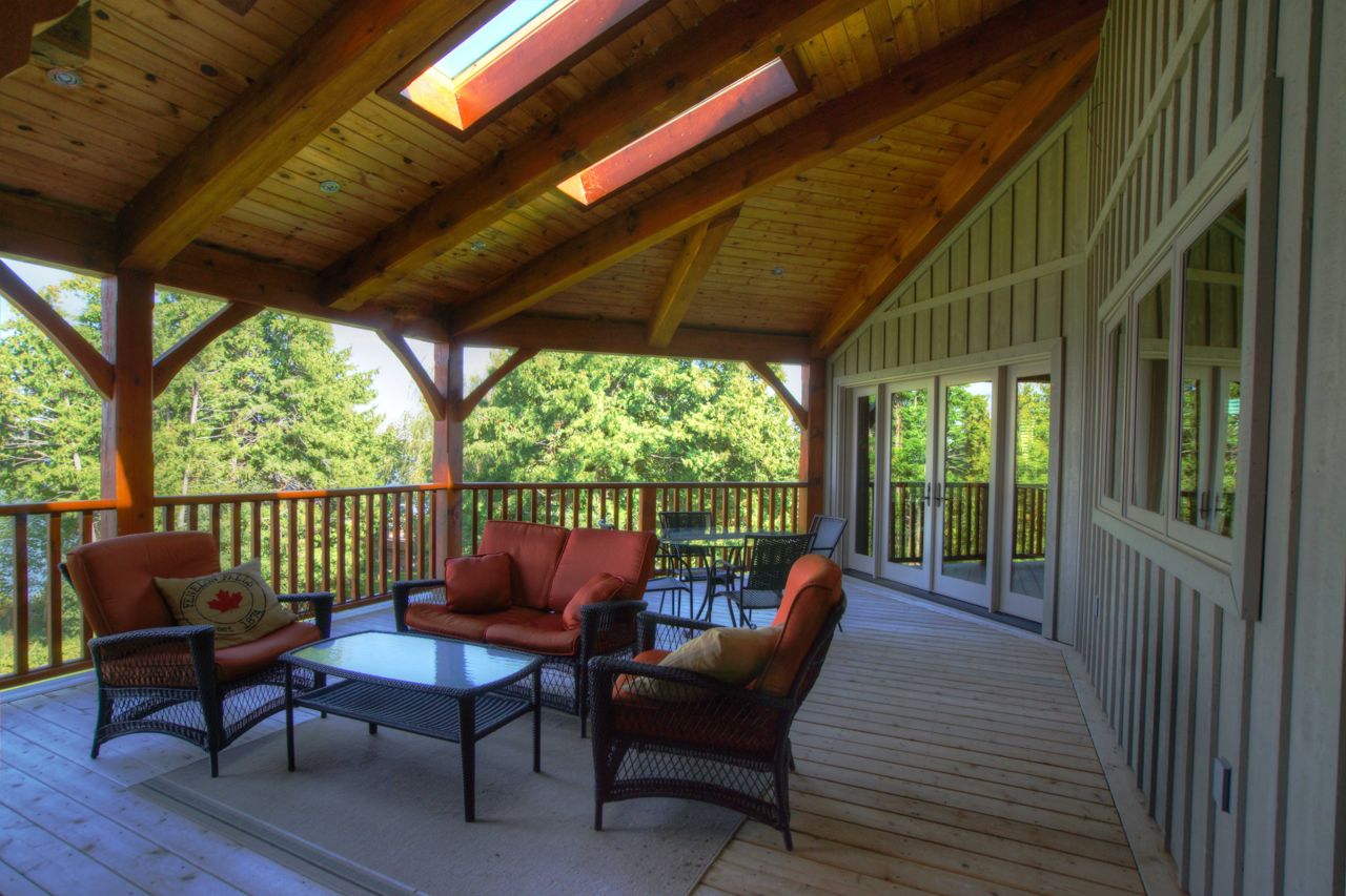 Cottage of the Week: $3 million for a Kawartha Lakes cottage with an indoor pool