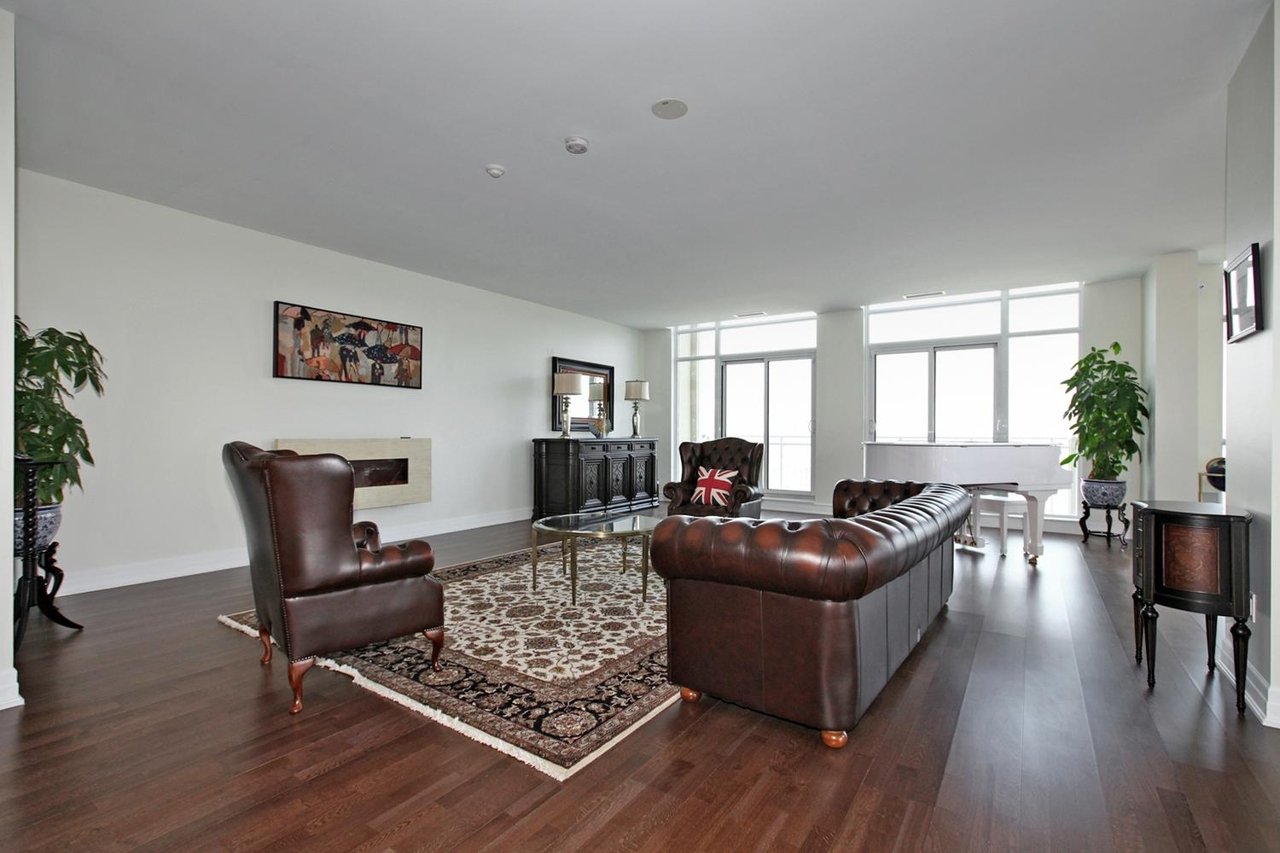 Condo of the Week: $2 million to live like a Blue Jay near Fort York