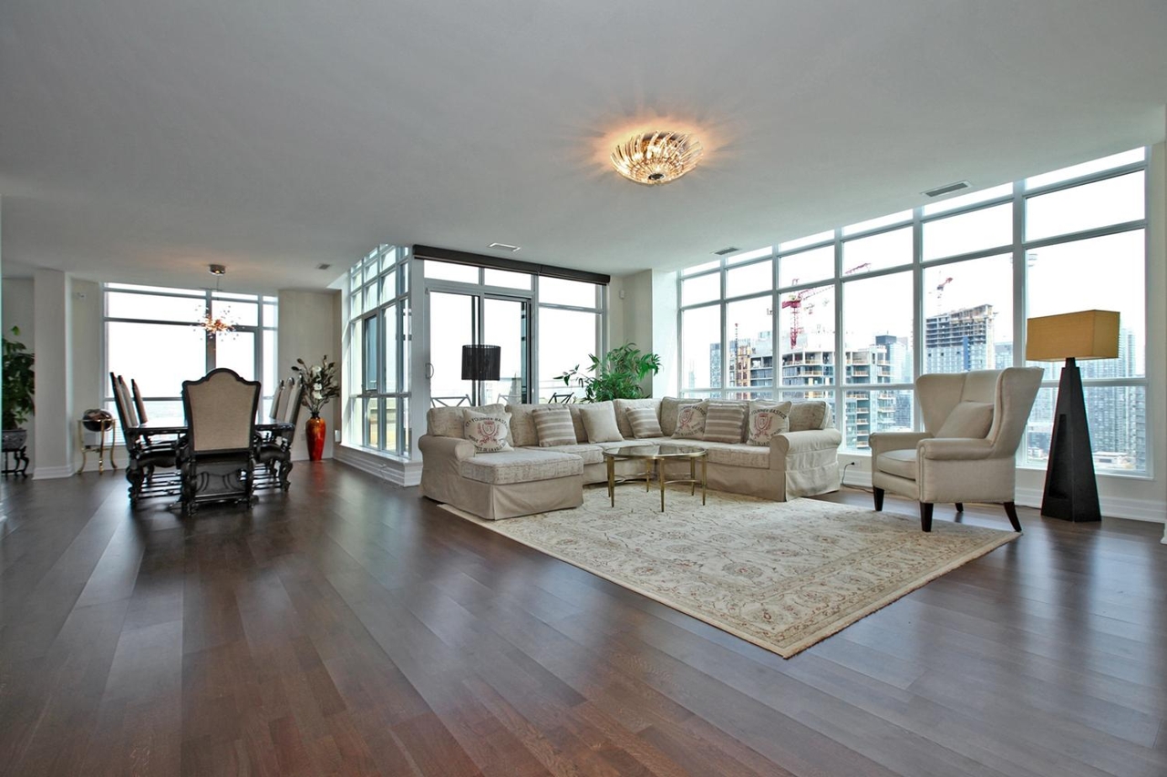 Condo of the Week: $2 million to live like a Blue Jay near Fort York