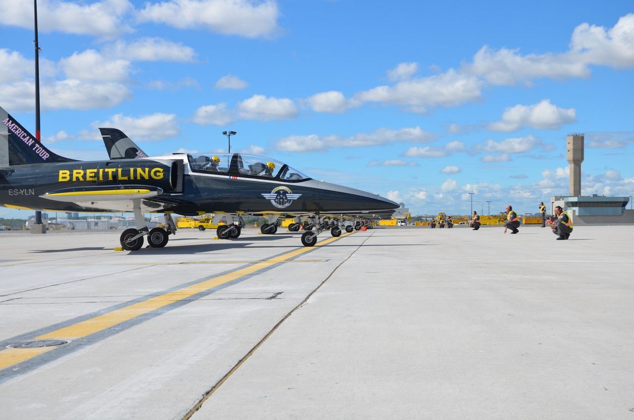 I pulled a Top Gun and took a test flight with a CNE air show jet team
