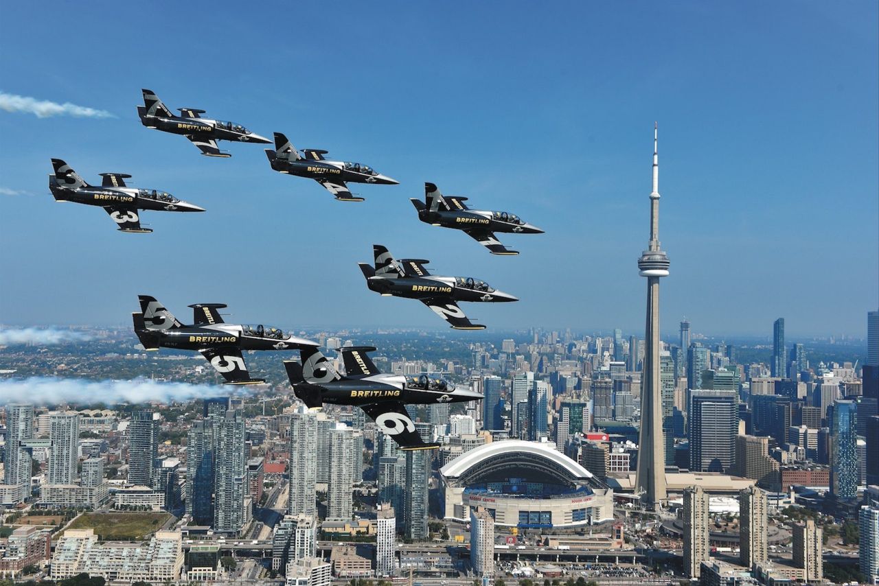I pulled a Top Gun and took a test flight with a CNE air show jet team
