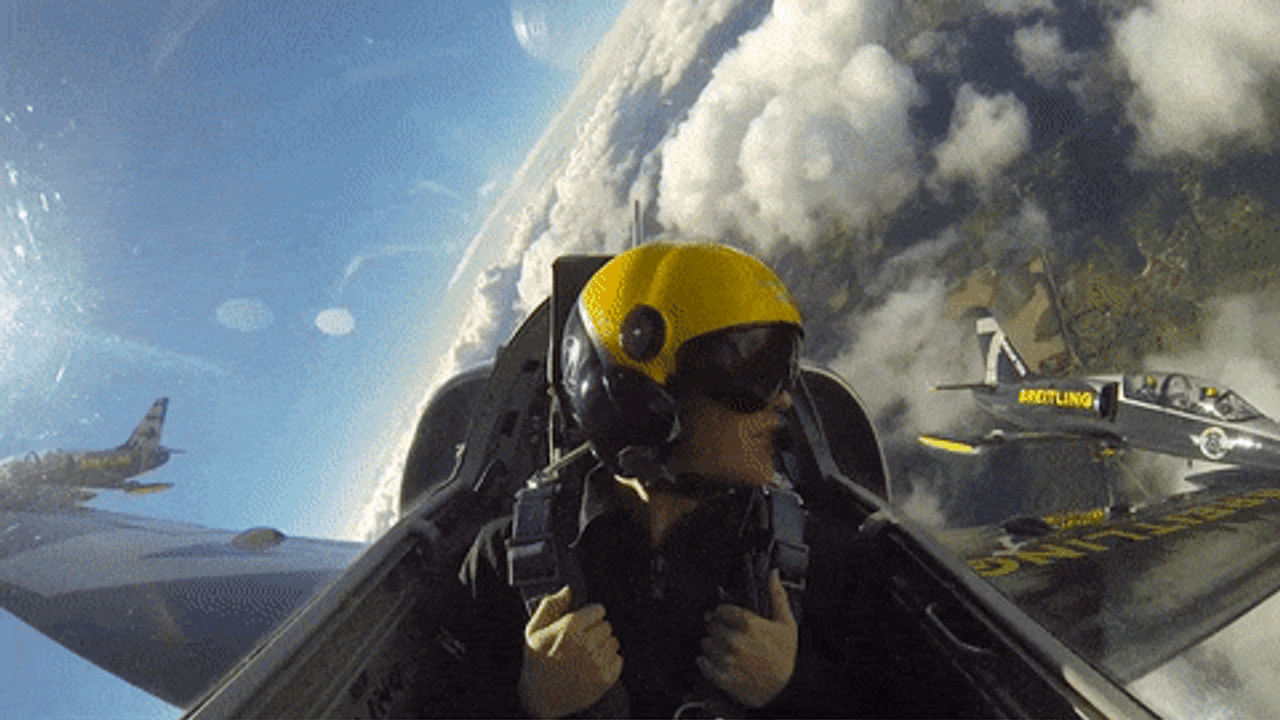 I pulled a Top Gun and took a test flight with a CNE air show jet team