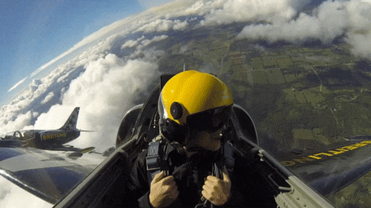 I pulled a Top Gun and took a test flight with a CNE air show jet team