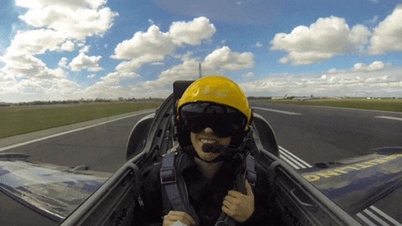 I pulled a Top Gun and took a test flight with a CNE air show jet team