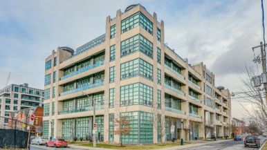 Condo of the Week: $1 million for a spacious loft near Casa Loma