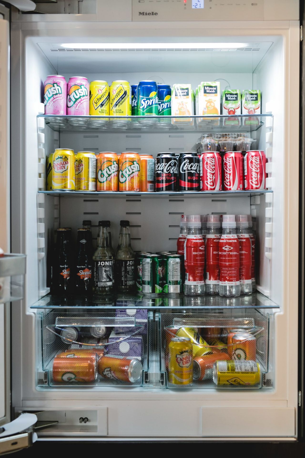 Inside Wealthsimple's new office, with a cozy library, sushi boats and free popsicles
