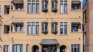 Condo of the Week: $850,000 for an Annex suite in a boutique building