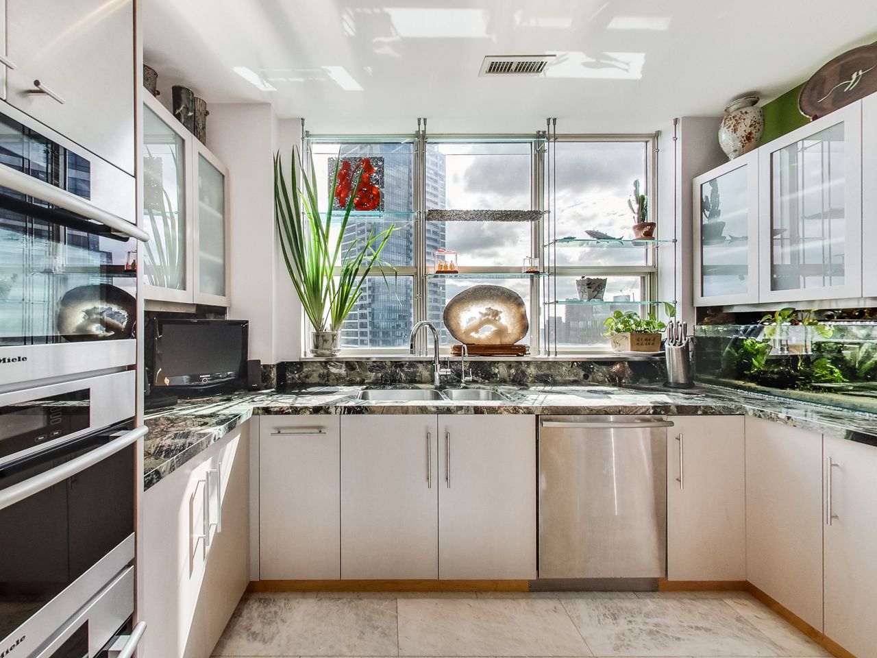 Condo of the Week: $1.7 million for a family-sized downtown penthouse with a customized interior