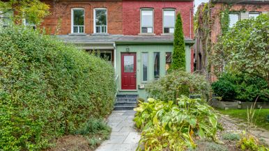 Sale of the Week: The $1.1-million row house that shows competition in Parkdale can be fierce