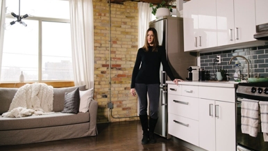 "I took on a second job so I could travel": How a 31-year-old policy analyst spends her money