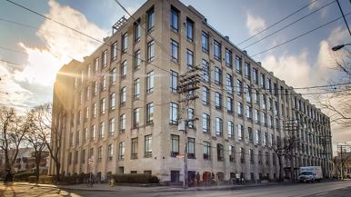 Rental of the Week: $3,800 per month to live in one of the city's most coveted loft buildings