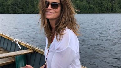 Cindy Crawford is cottaging in Muskoka again