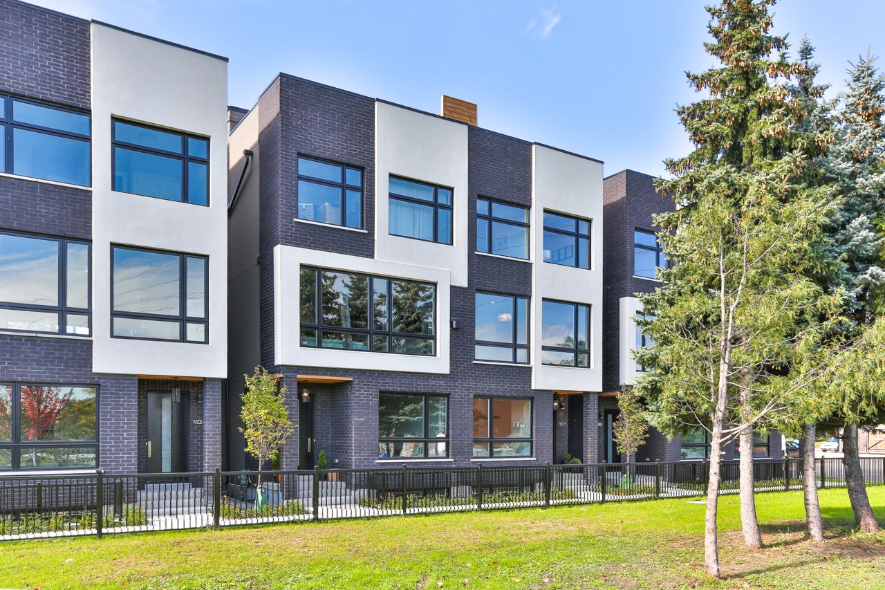 Sale of the Week: The $1.5-million Wallace-Emerson semi with a complicated past