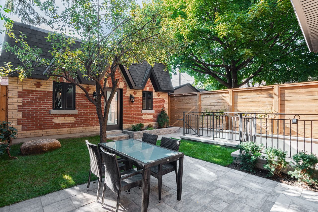 Sale of the Week: The $3.7-million house that proves buyers will pay for park-adjacent property