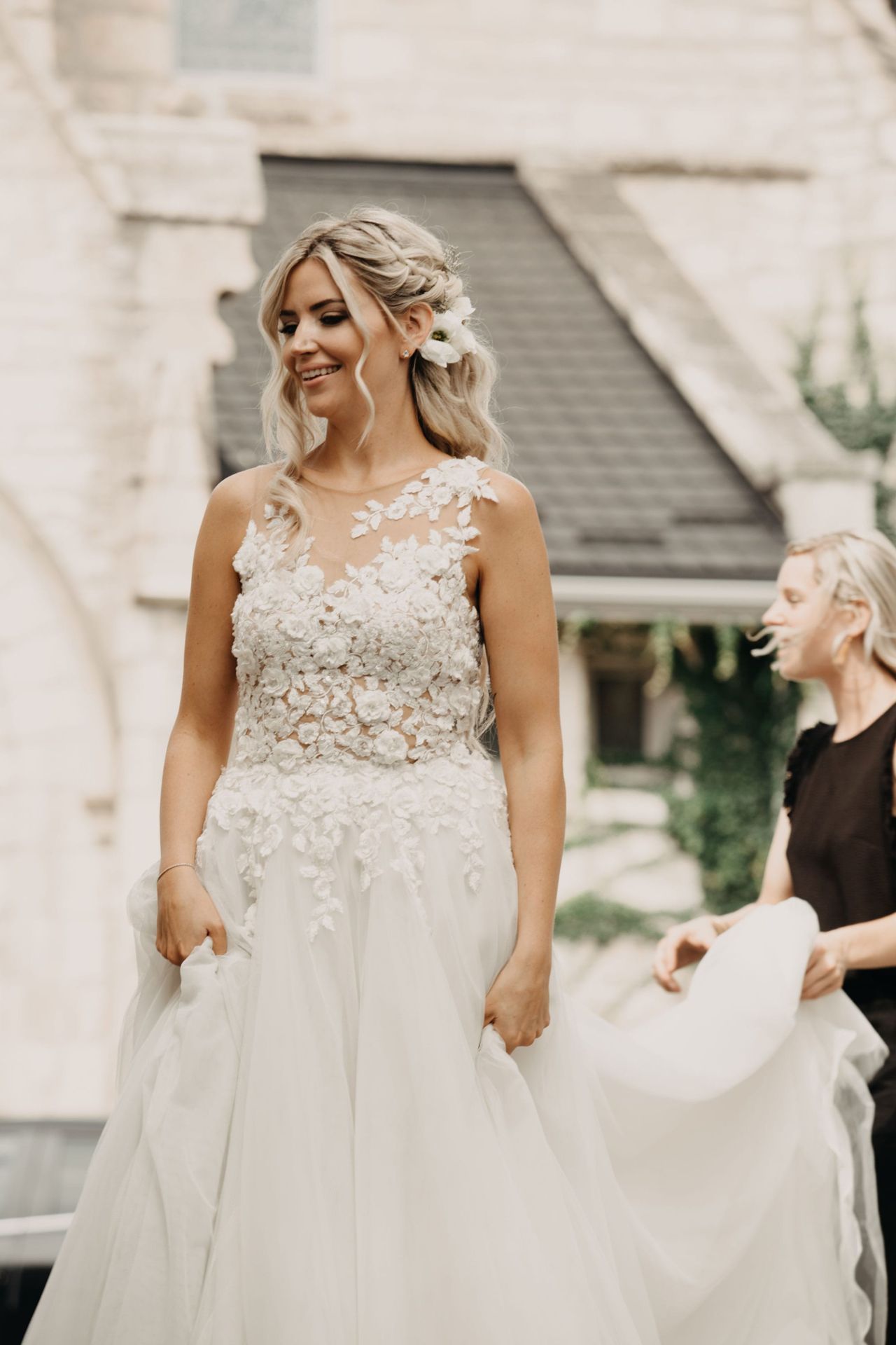 Real Weddings: Inside a lakeside family affair