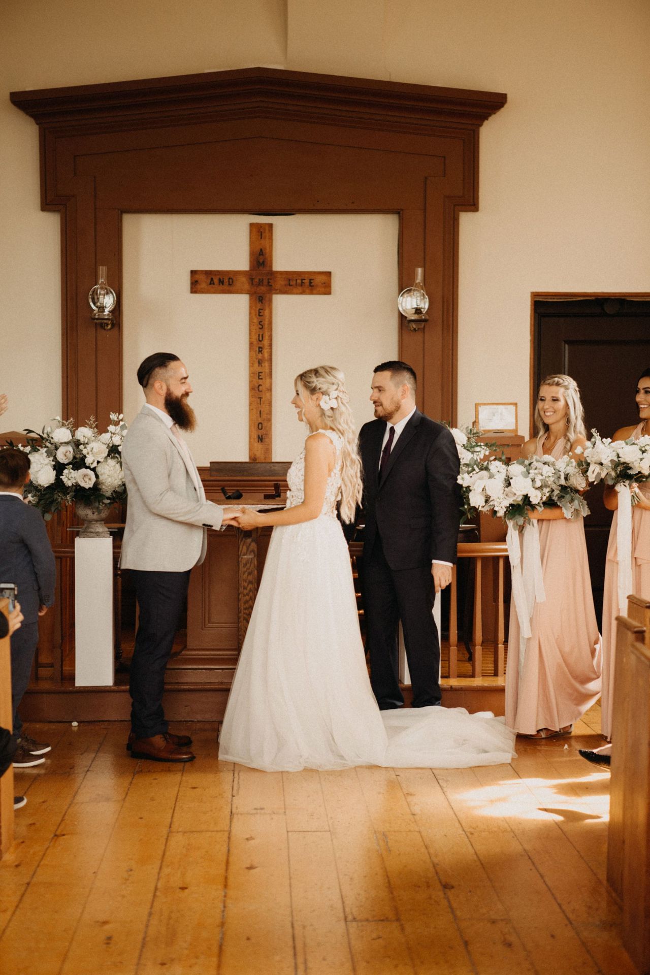 Real Weddings: Inside a lakeside family affair