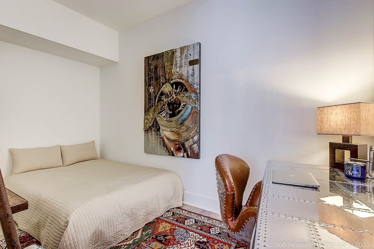 Condo of the Week: $1.6 million for a bright townhouse in Yorkville