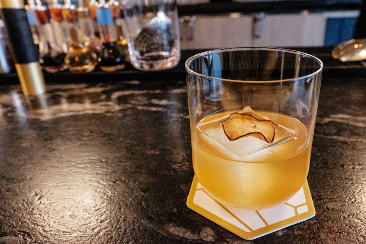 What's on the menu at Casa La Palma, La Palma's new second-floor lounge