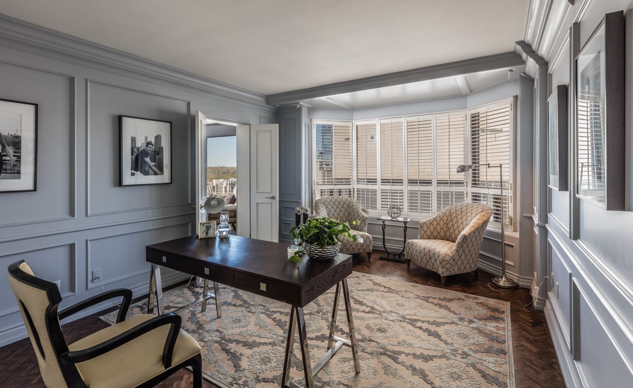 Condo of the Week: $8.8 million for an absolutely massive suite near Yorkville