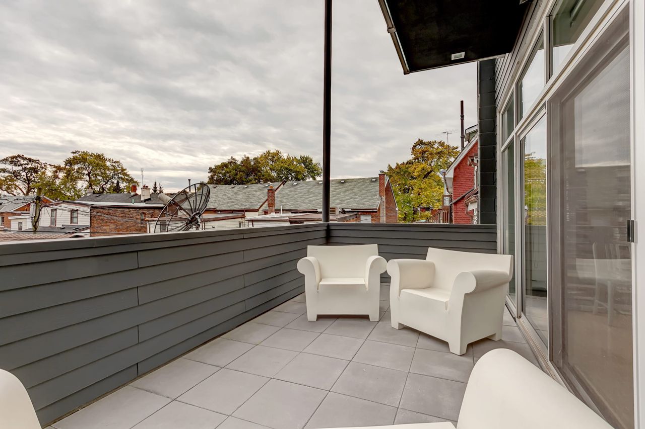 House of the Week: $3 million for a building with Drake's store on the bottom floor