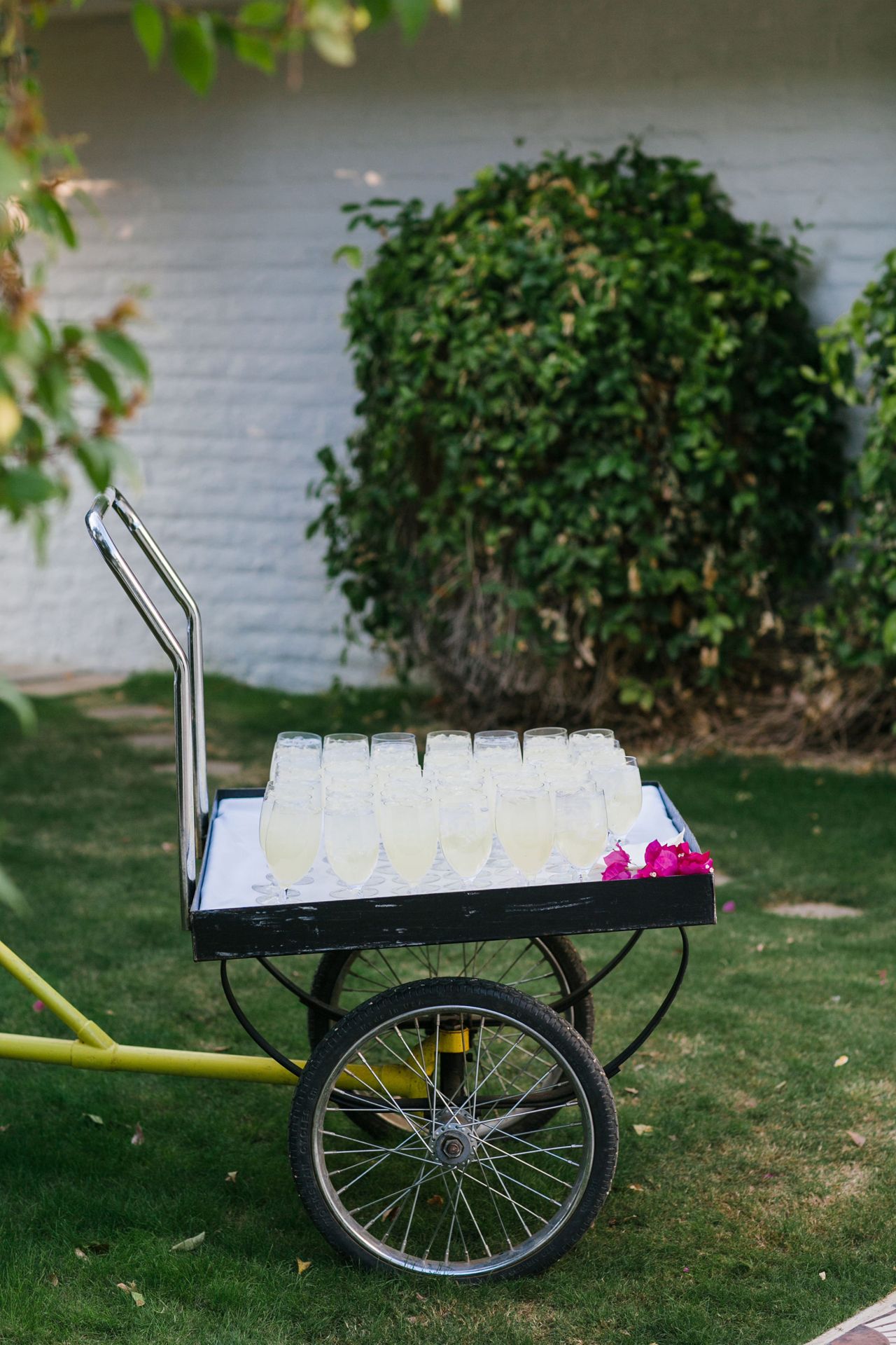Real Weddings: Inside a breezy Palm Springs celebration