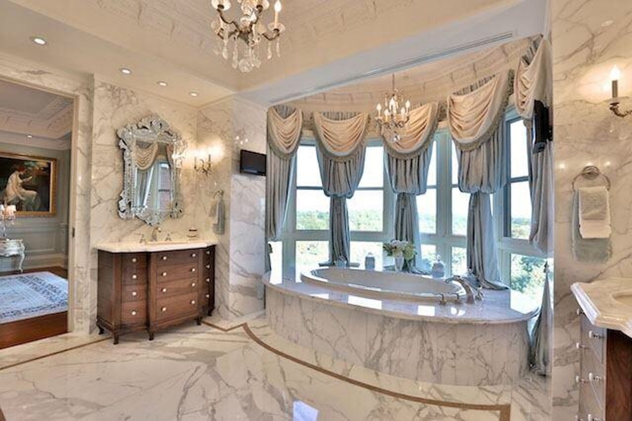 Condo of the Week: $8.1 million for a penthouse in the Bridle Path with a dog spa