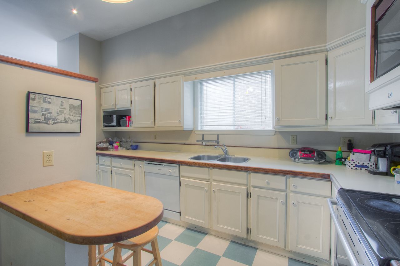 House of the Week: $2.1 million for two homes on a single lot near U of T