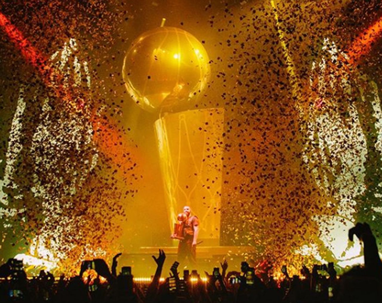 A Raptors cameo, a Mariachi band and six other things you missed at Drake's OVO Fest