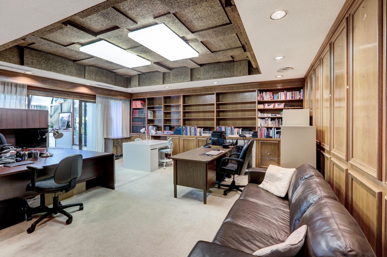 House of the Week: $4.9 million for a very 1970s mansion in Don Mills