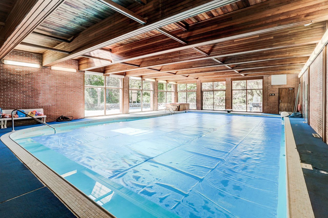 House of the Week: $4.9 million for a very 1970s mansion in Don Mills