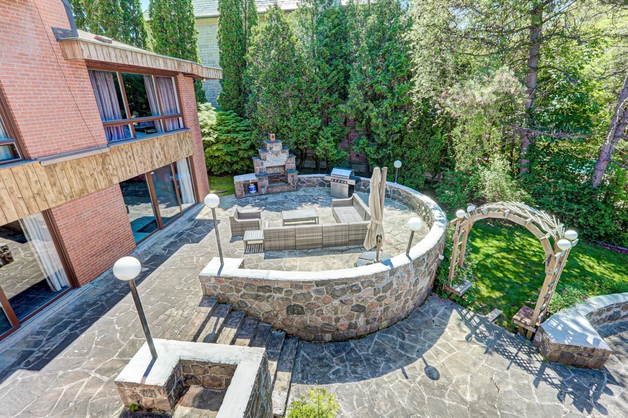 House of the Week: $4.9 million for a very 1970s mansion in Don Mills