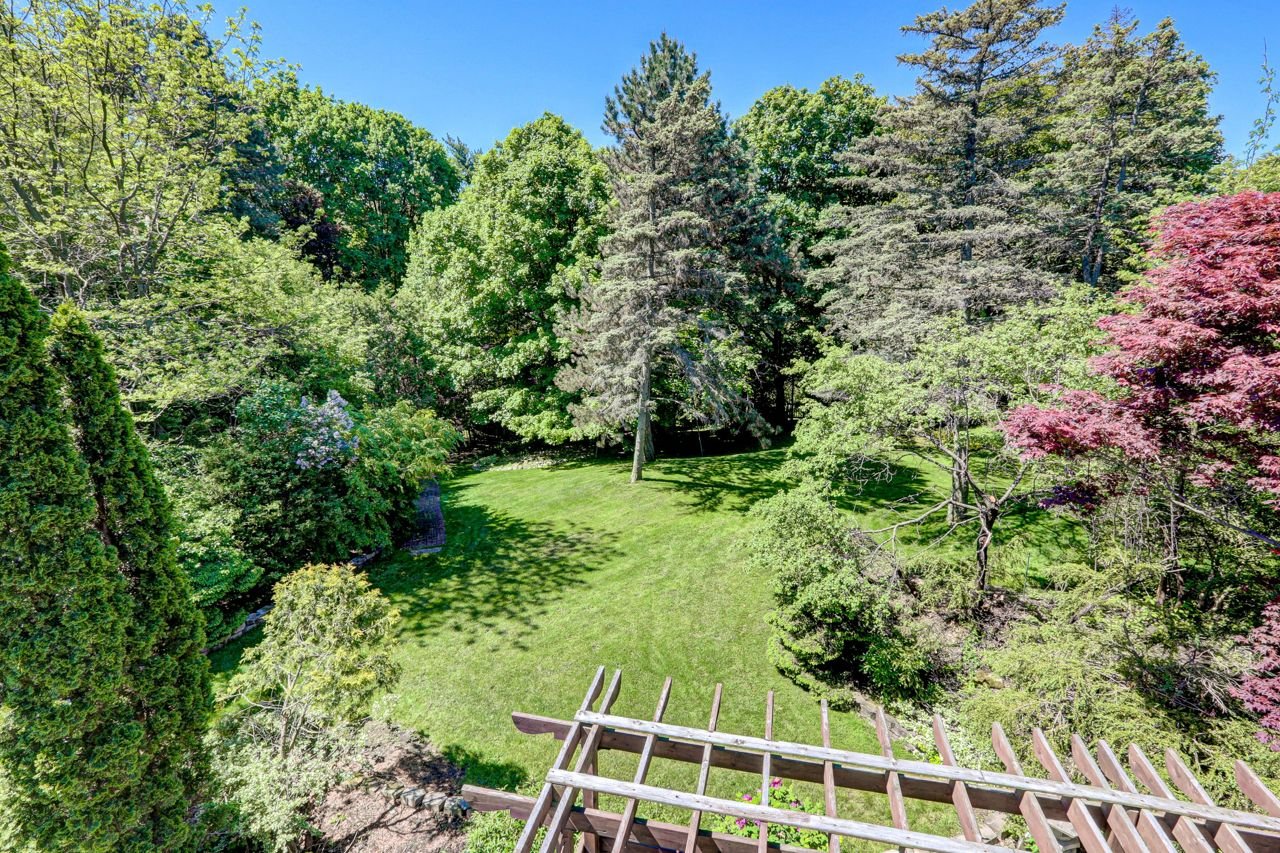 House of the Week: $4.9 million for a very 1970s mansion in Don Mills