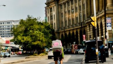 The secret life of food couriers